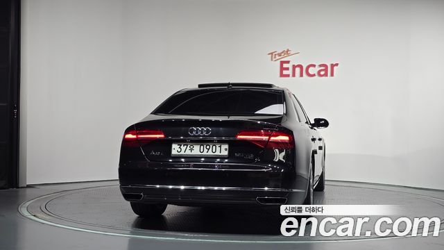 Audi A8 2015 — photo 4