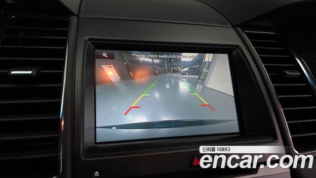 Ford Taurus 2016 — photo 21