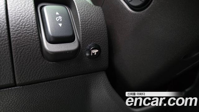 Ford Taurus 2016 — photo 26
