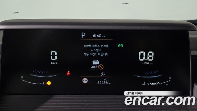 Hyundai Staria 2023 — photo 11