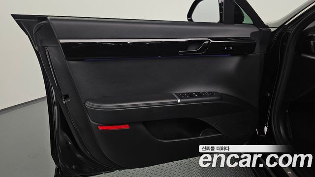Hyundai Grandeur 2023 — photo 14