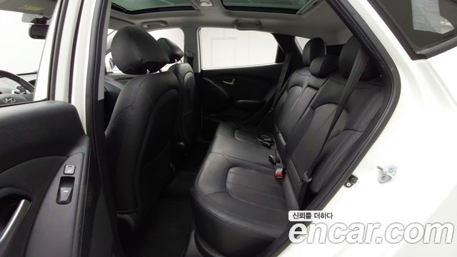 Hyundai Tucson 2010 — photo 9
