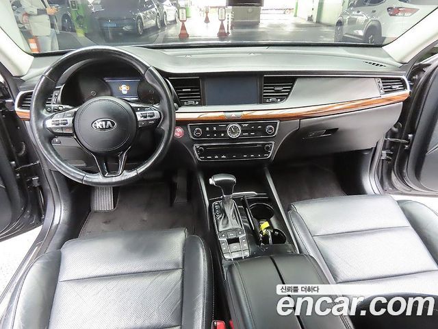 Kia K7 2017 — photo 7