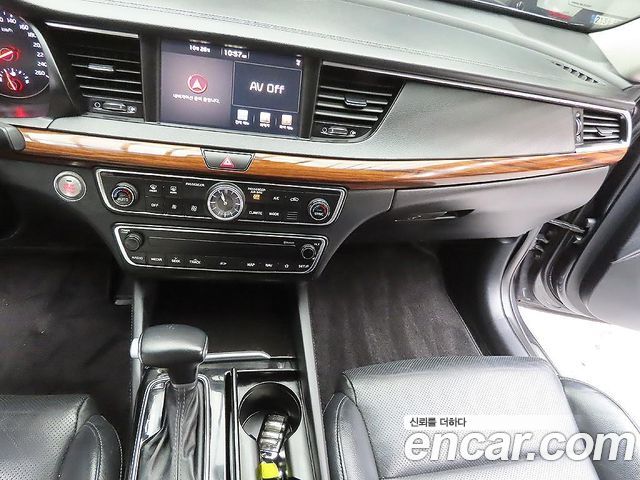 Kia K7 2017 — photo 9