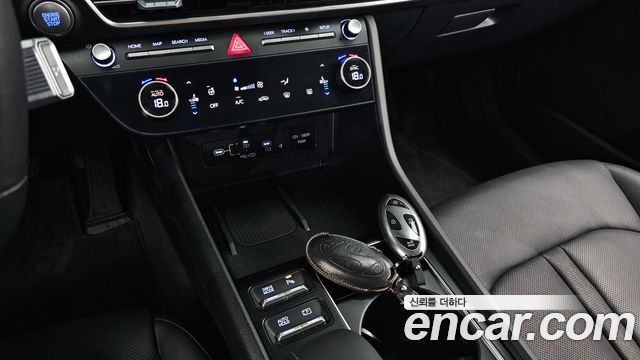 Hyundai Sonata 2024 — photo 29