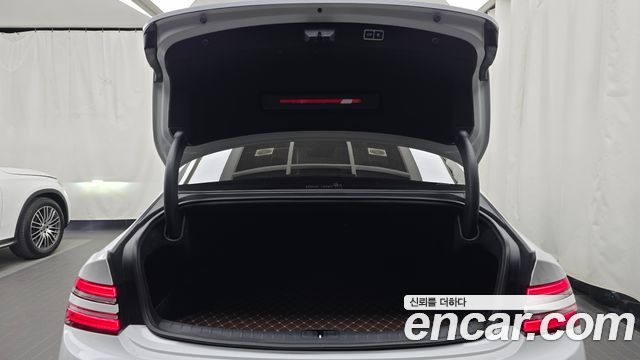 Genesis G80 2021 — photo 25