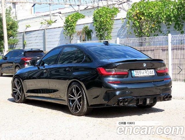 BMW 3-Series 2021 — photo 3