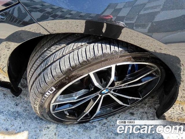 BMW 3-Series 2021 — photo 20