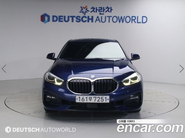 BMW 1-Series 2020 — photo 1