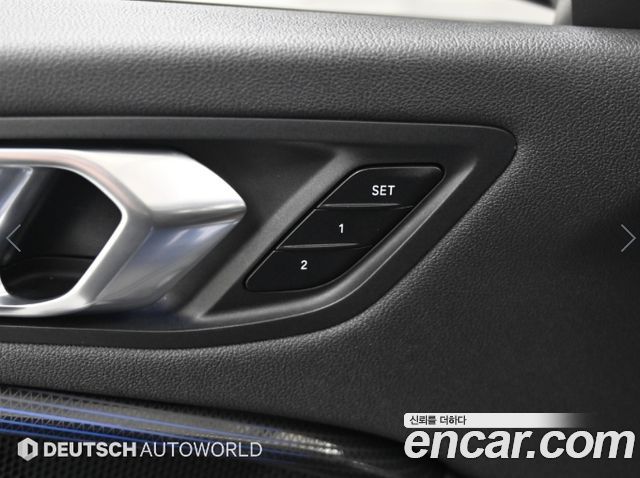 BMW 1-Series 2020 — photo 16