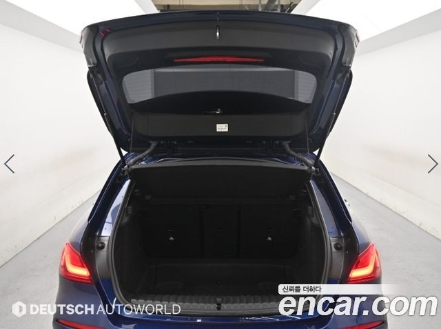 BMW 1-Series 2020 — photo 19
