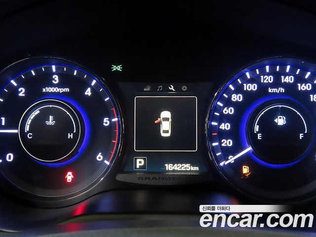 Hyundai Grandeur 2015 — photo 9