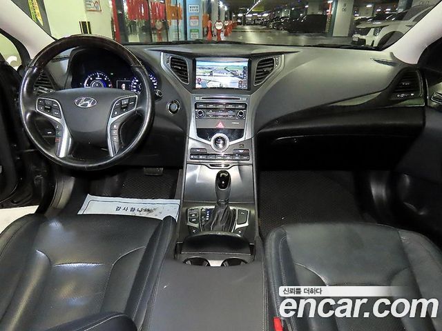 Hyundai Grandeur 2015 — photo 10