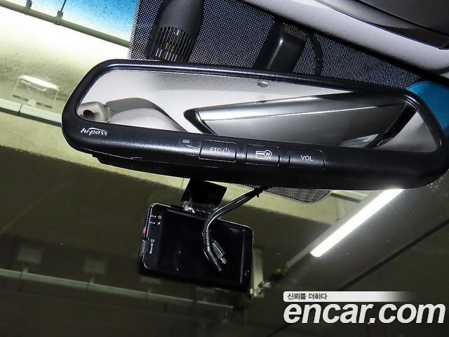 Hyundai Grandeur 2015 — photo 17
