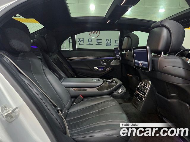 Mercedes-Benz S-Class 2015 — photo 19