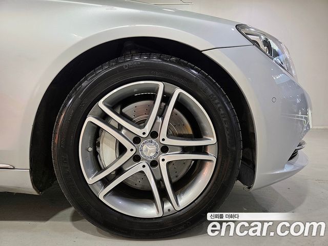 Mercedes-Benz S-Class 2015 — photo 20