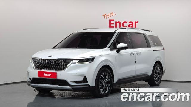 Kia Canival 2021 — photo 1