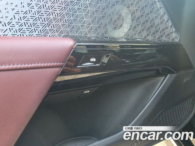 BMW 7-Series 2024 — photo 13