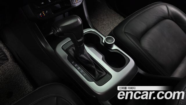Chevrolet Korea Colorado 2020 — photo 12
