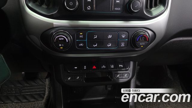 Chevrolet Korea Colorado 2020 — photo 22
