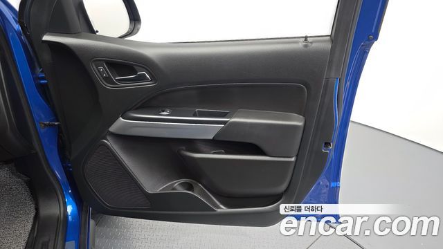 Chevrolet Korea Colorado 2020 — photo 14
