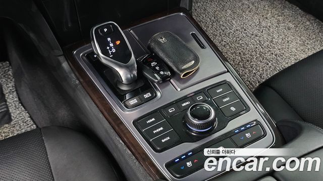 Hyundai Equus 2014 — photo 9