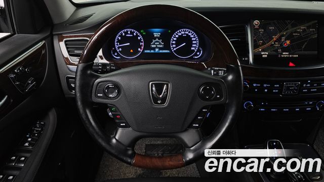Hyundai Equus 2014 — photo 12