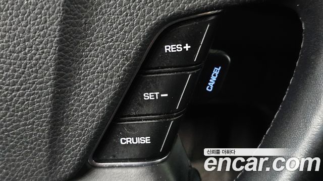 Hyundai Equus 2014 — photo 17
