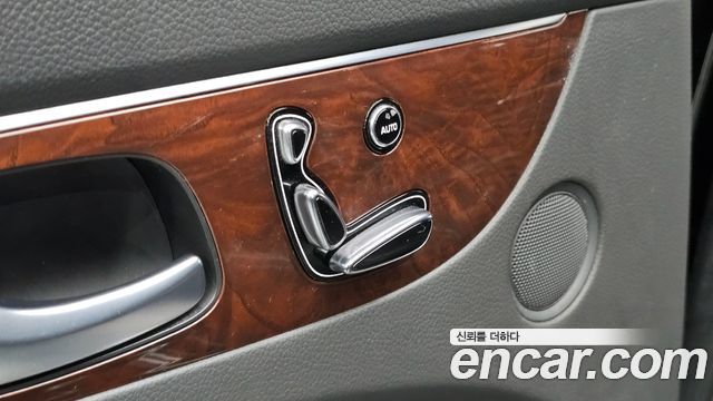 Hyundai Equus 2014 — photo 19