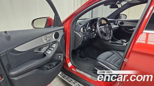 Mercedes-Benz GLC-Class 2018 — photo 13