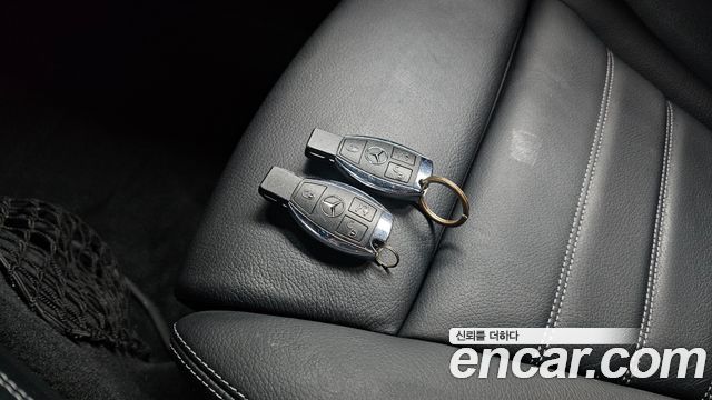 Mercedes-Benz GLC-Class 2018 — photo 21