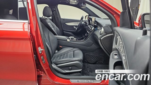 Mercedes-Benz GLC-Class 2018 — photo 16