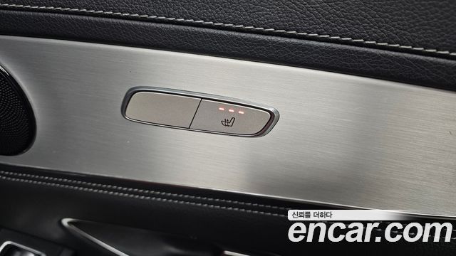 Mercedes-Benz GLC-Class 2018 — photo 30