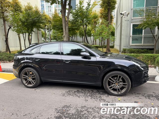 Porsche Cayenne 2021 — photo 2