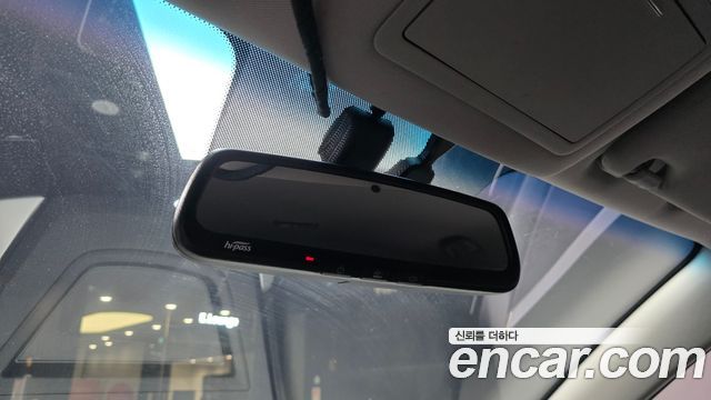 KG Mobility Rexton 2019 — photo 24