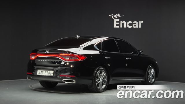 Hyundai Grandeur 2018 — photo 2