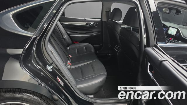 Hyundai Grandeur 2018 — photo 17