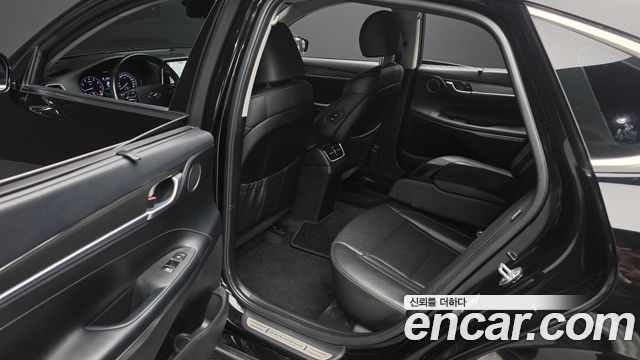 Hyundai Grandeur 2018 — photo 16