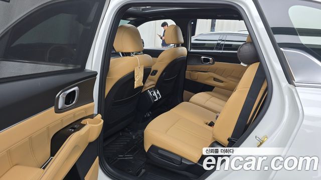 Kia Sorento 2023 — photo 18