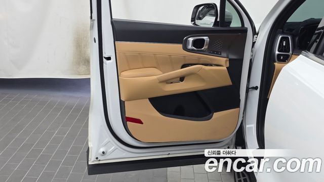 Kia Sorento 2023 — photo 14