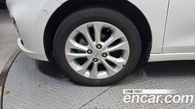 Chevrolet Korea Spark 2022 — photo 5