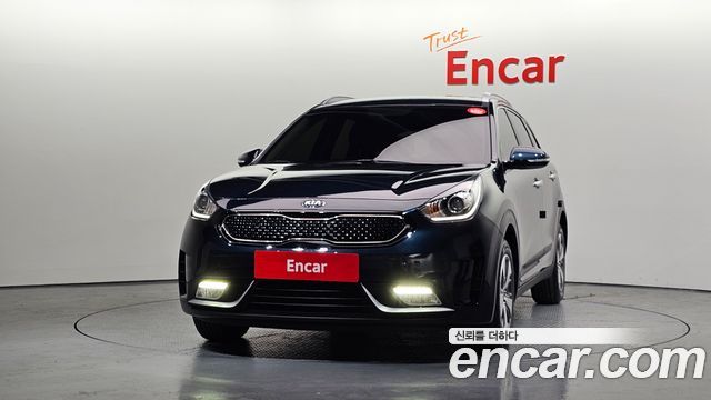 Kia Niro 2018 — photo 3