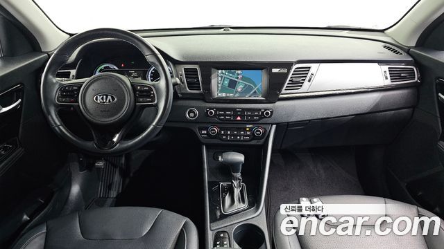 Kia Niro 2018 — photo 7