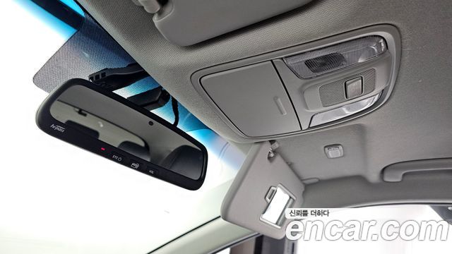 Kia Niro 2018 — photo 19