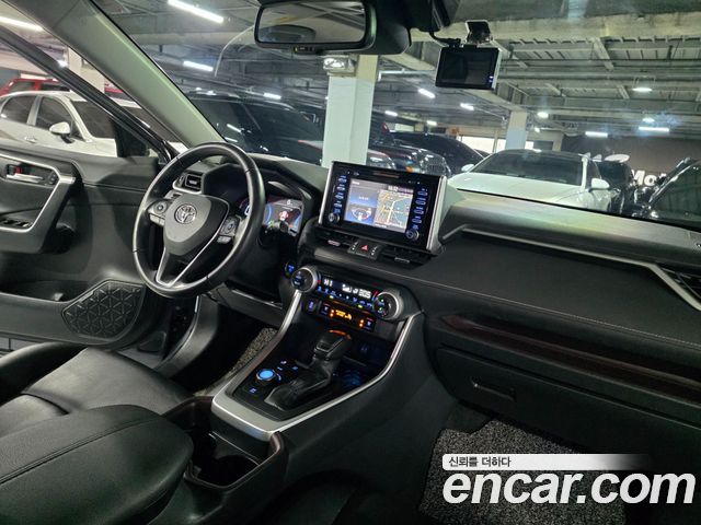 Toyota RAV4 2019 — photo 7