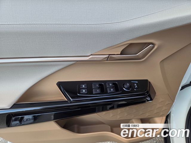 KG Mobility Actyon 2025 — photo 16