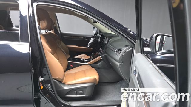 Renault Korea QM6 2022 — photo 17