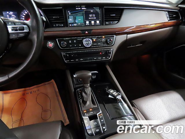 Kia K7 2016 — photo 9