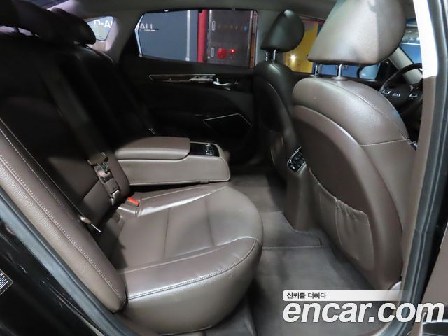 Kia K7 2016 — photo 20