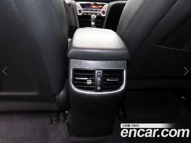 Hyundai AVANTE 2016 — photo 16